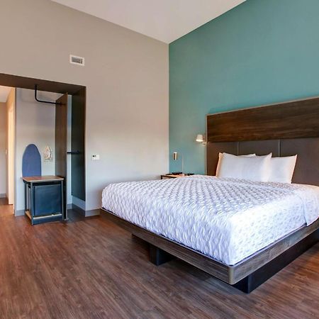Tru By Hilton Grand Prairie Hotel Bagian luar foto