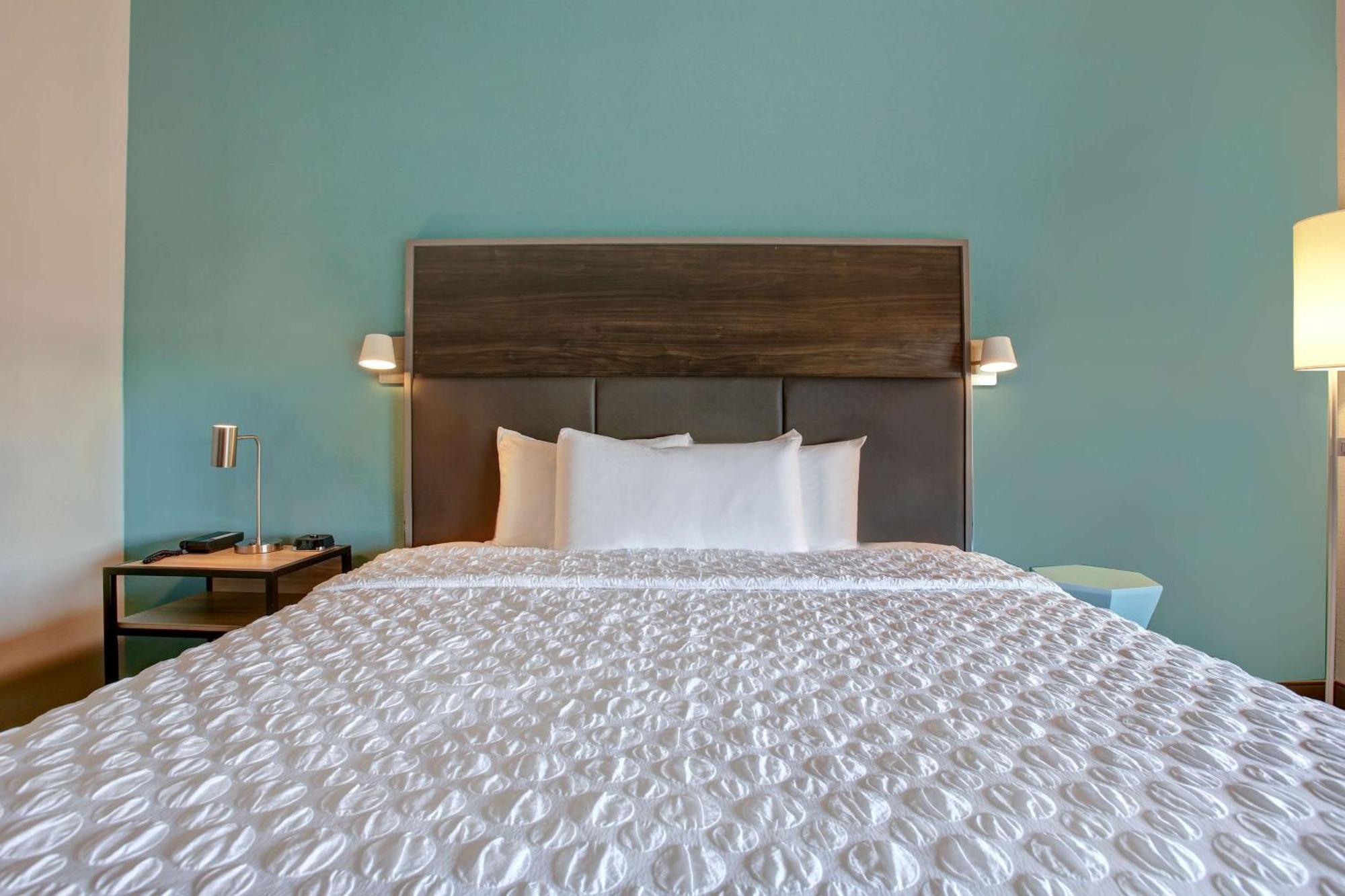 Tru By Hilton Grand Prairie Hotel Bagian luar foto