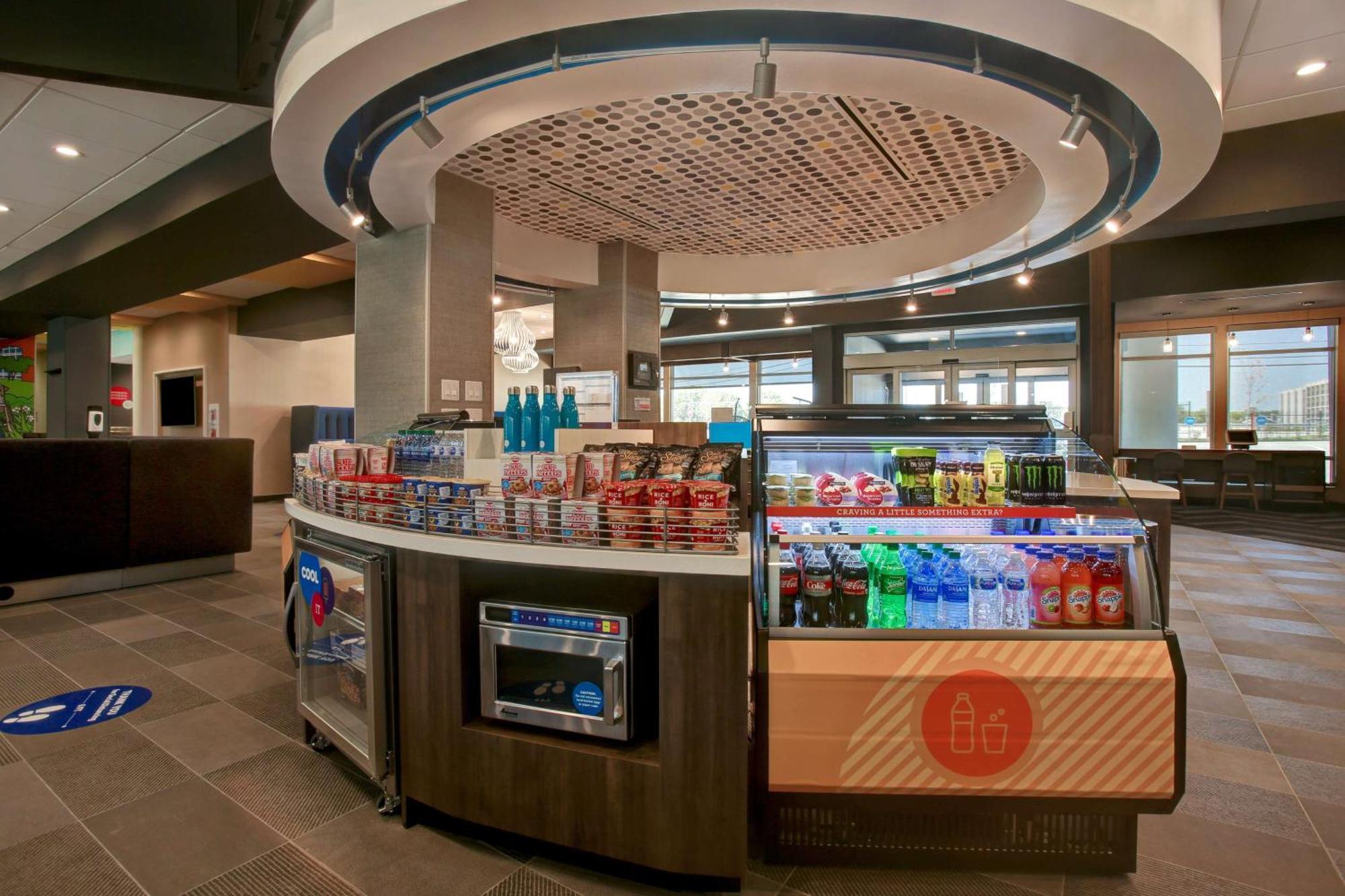 Tru By Hilton Grand Prairie Hotel Bagian luar foto